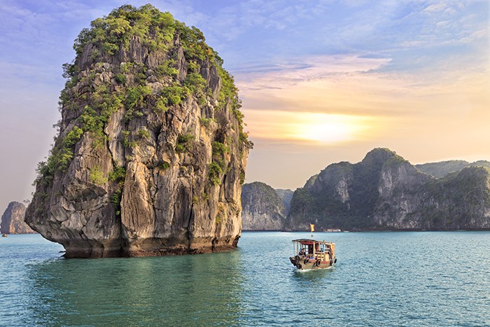 Vietnam - Halong Bay