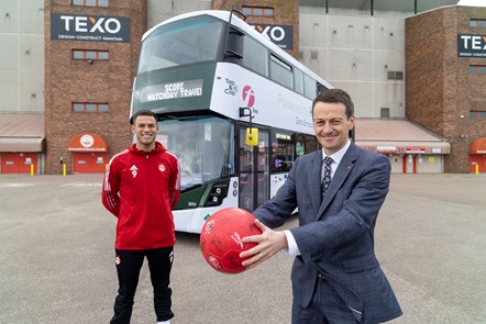 First Bus x Aberdeen FC - AFC Christian Ramirez (l), First Bus Scotland MD Duncan Cameron (r)