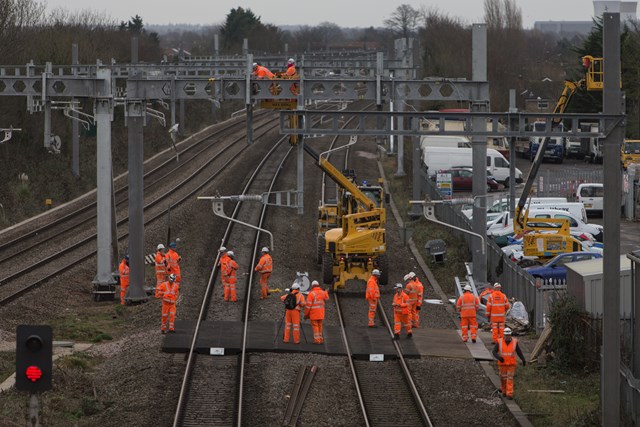 Railway Upgrade Plan to deliver better, more reliable railway for passengers and businesses in the south west and Thames Valley this May: Installing the overhead electrification equipment near Maidenhead (December 2015)