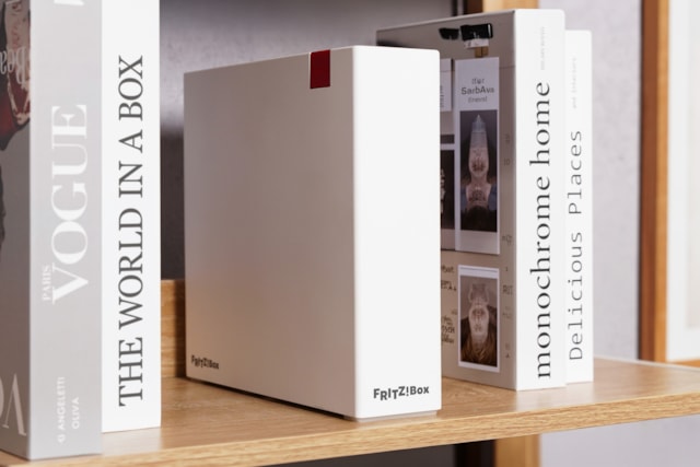 FRITZ!Box DSL/Fiber 7-90 past in de boekenkast: FRITZ!Box DSL/Fiber 7-90