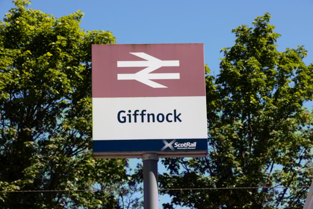 Giffnock station-3: Giffnock station-3