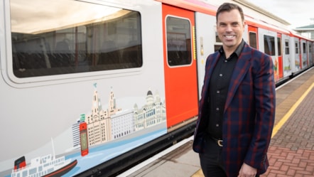 NNW wrapped train (2)