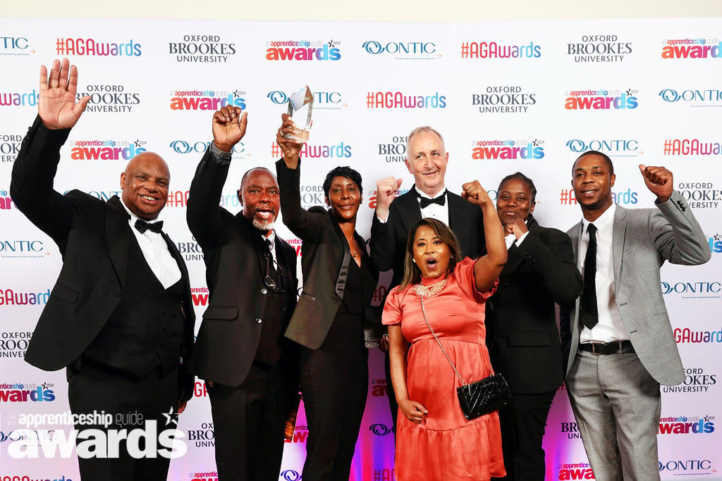 Go-Ahead London colleagues celebrate Best Apprenticeship Programme