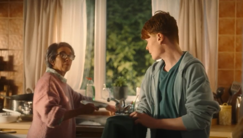 15 sec - 16x9 - Dishes - Subtitled - Foster Care Recruitment - May 2025