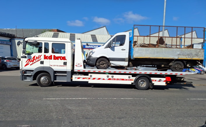 Vans seized in Leeds fly-tipping crackdown: 20260714 093938