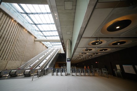 escalators entrance1