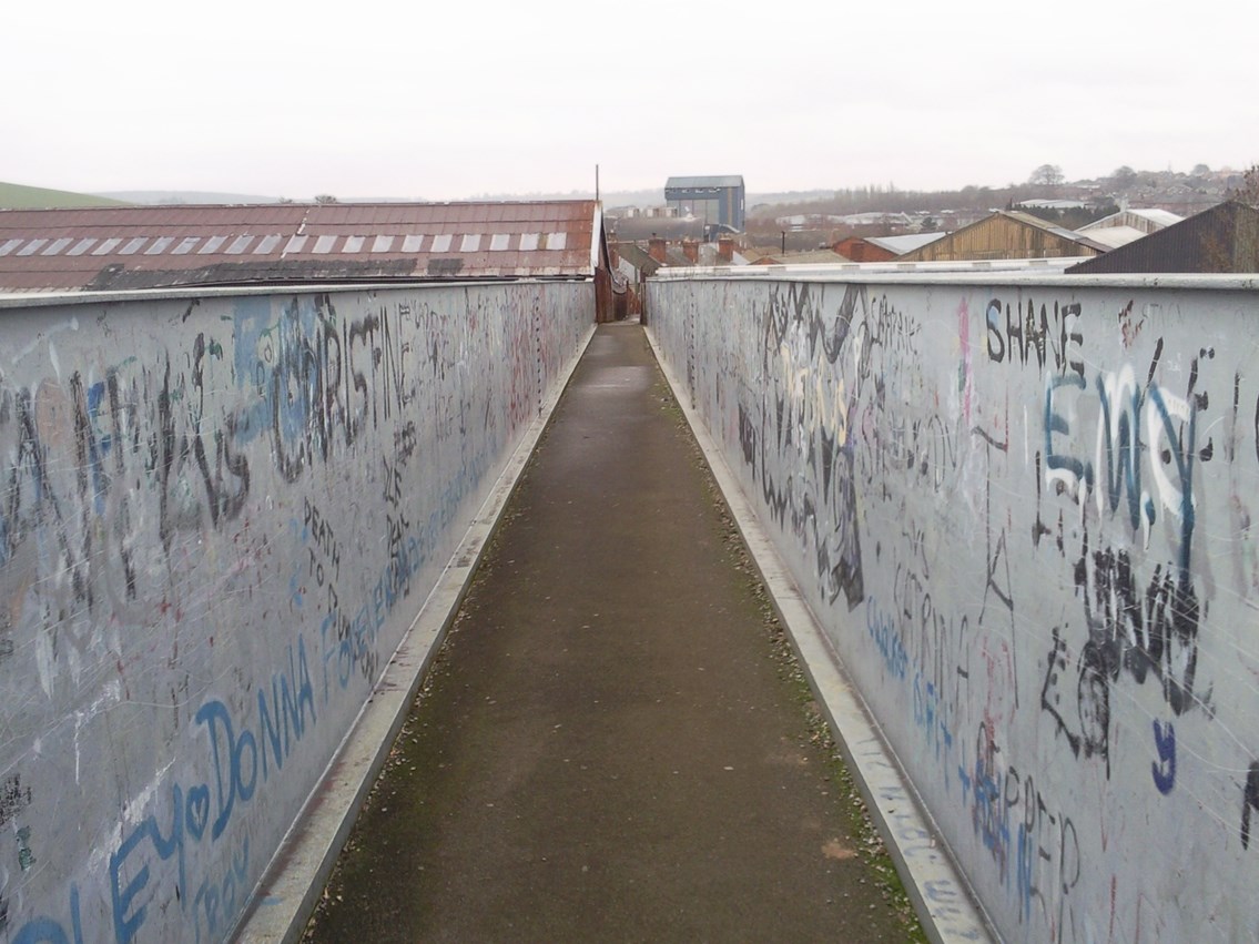 Before: Bridge painting at Turners Footbridge