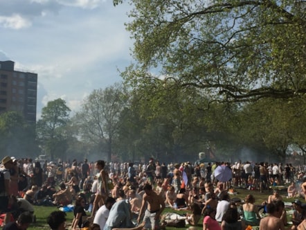 Busy London Fields