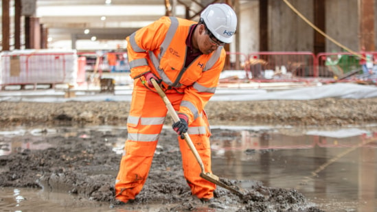 HS2’s Old Oak Common station box excavation complete!: 1500th HS2 apprentice Miguel marking final excavation of the OOC Box