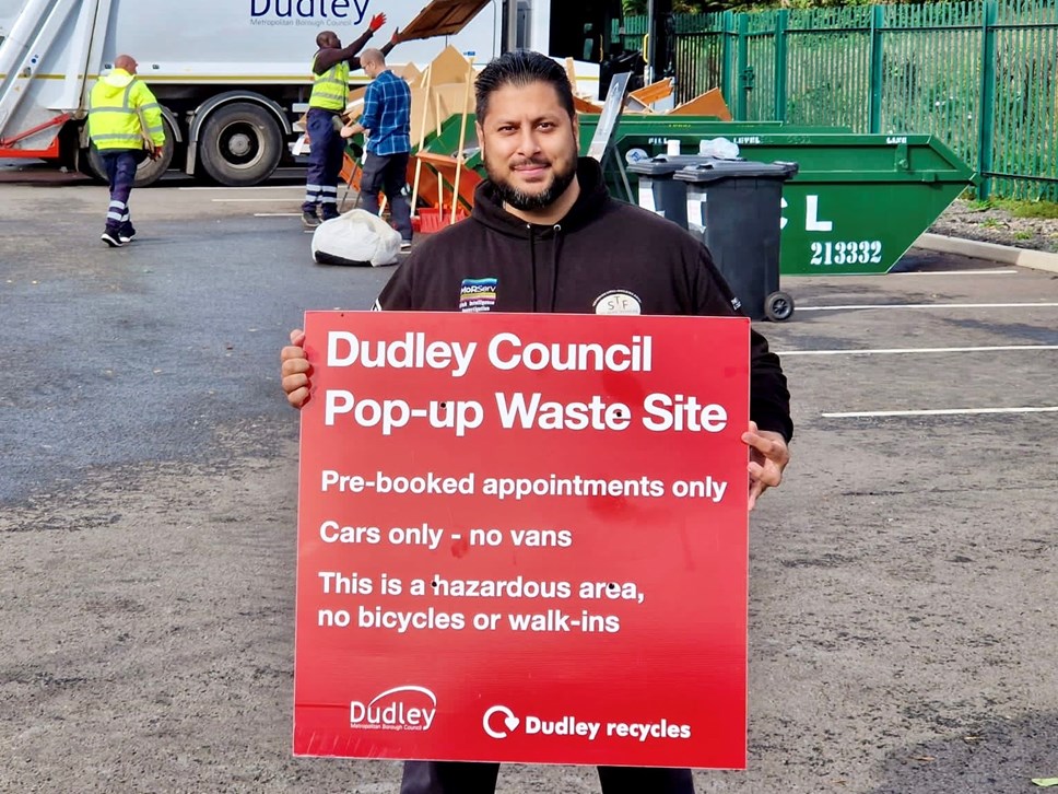 councillor shaz saleem pop up tip