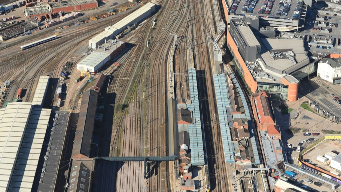 Christmas rail investment at Doncaster to deliver more reliable journeys on East Coast Main Line: Doncaster station 2