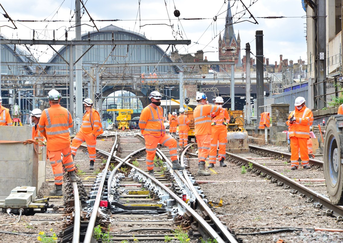 Engineering works bring New Year improvements for passengers in the South East: No trains to or from London King’s Cross on November weekend and during six-day closure at Christmas as Network Rail makes progress on £1.2billion Eas