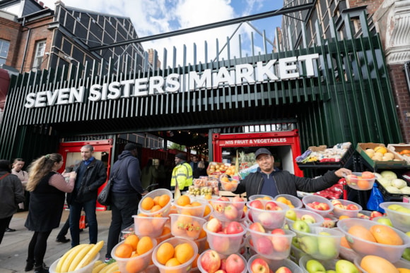 Seven Sisters Market (c) Places for London-2