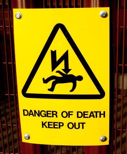power-operator-urges-pokemon-players-to-stay-safe-damger-of-death-sign.jpg