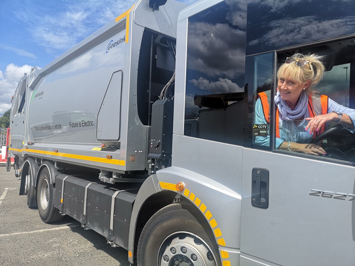 Karen Shakespeare electric bin lorry 2