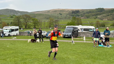 Jason Lawlor heading to the finish line of the ultra-marathon race