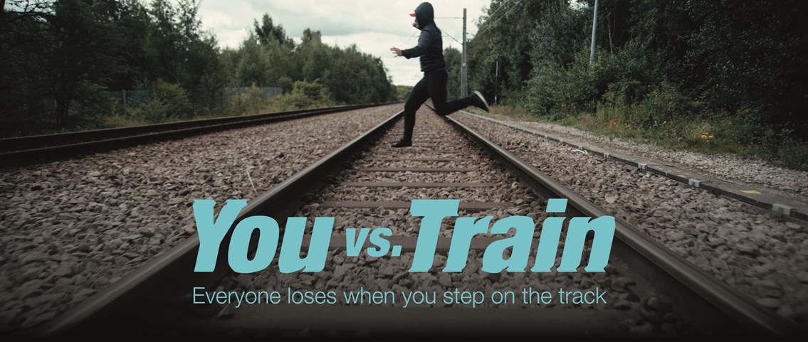 Mae lifft cloi sydd ar ddod yn tanio rhybudd diogelwch rheilffyrdd ieuenctid: You vs Train Parallel Lines