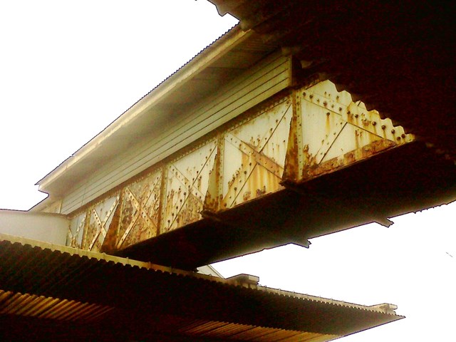 Dawlish Station - old footbridge 2: Dawlish Station - old footbridge 2