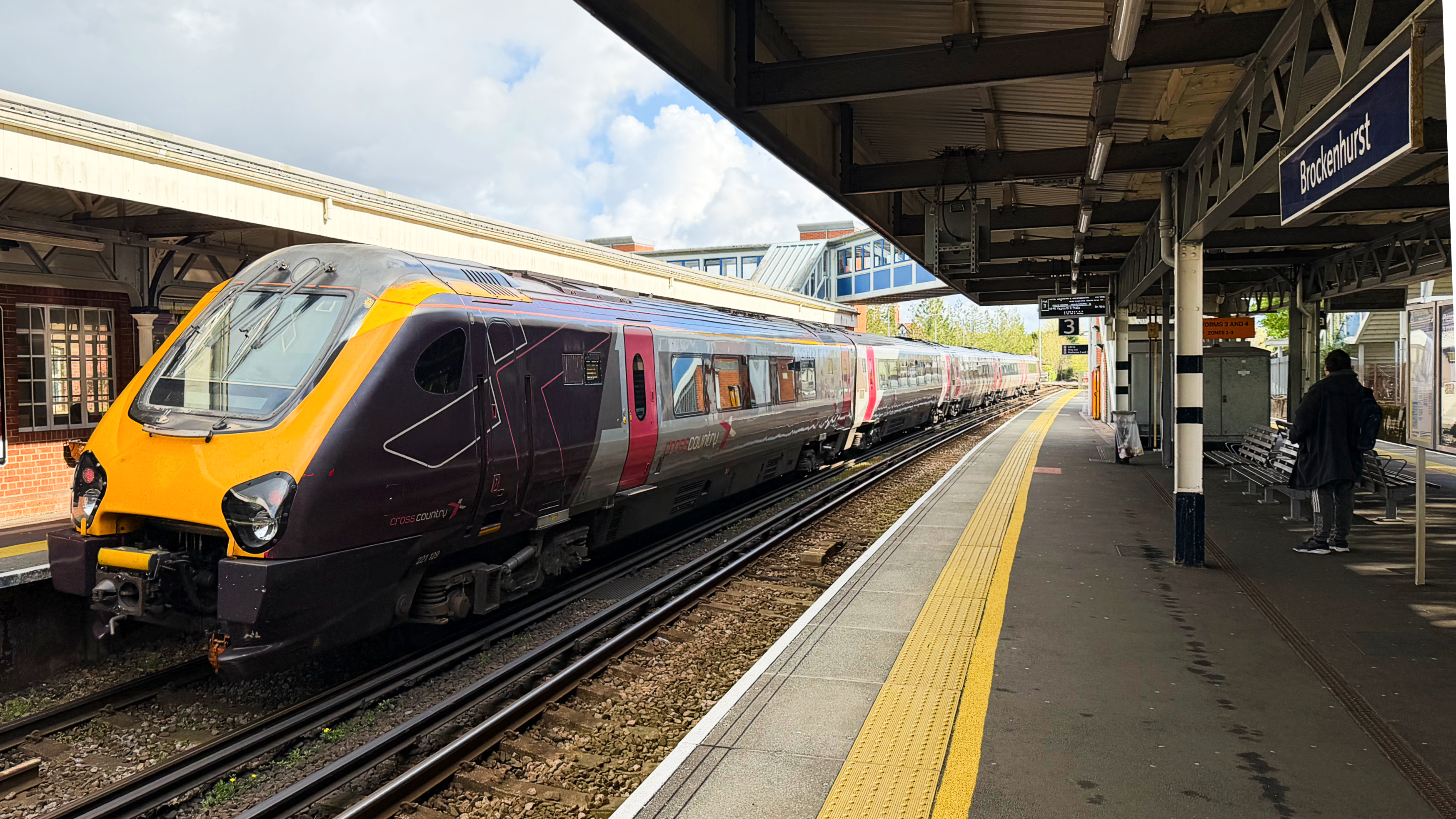 CrossCountry train at Brockenhurst - credit James Wade