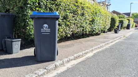 Recycling Bin FB-2