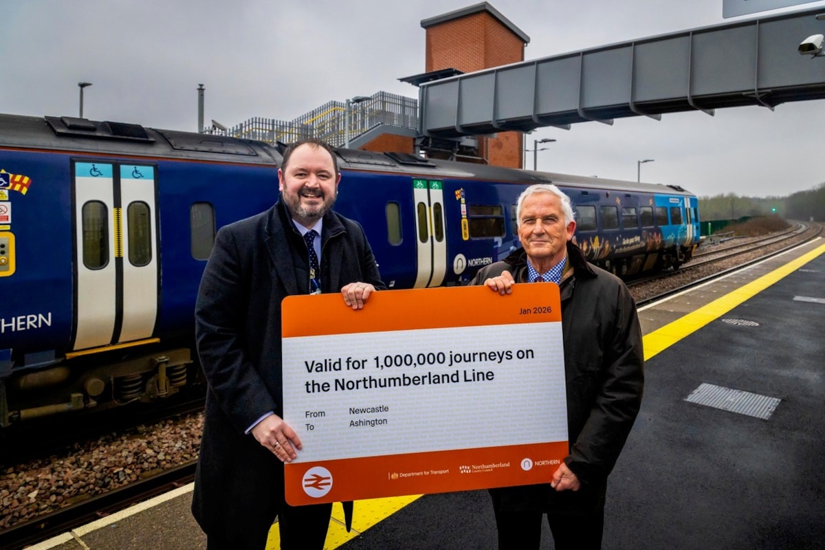 Alex Hornby, Northern’s commercial and customer director, and Glen Sanderson, leader of Northumberland County Council.