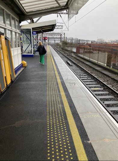 Tactile paving already installed on Platform 14 at Manchester Piccadillly