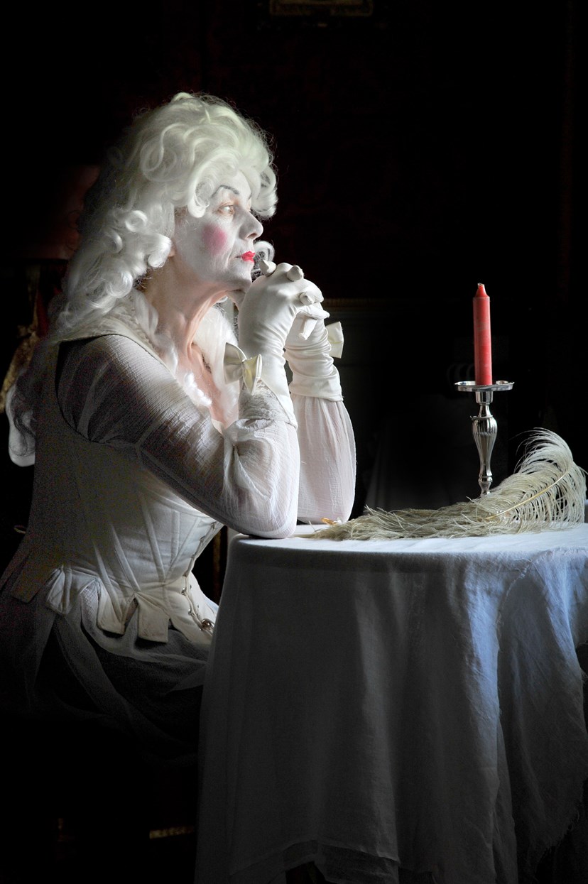 Museum event lifts the lid on bizarre 18th Century beauty secrets: dsc_0207.jpg