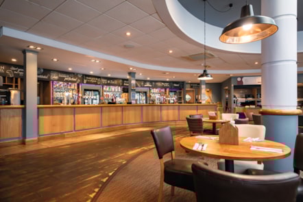 Mash & Barrel at Rockley Park