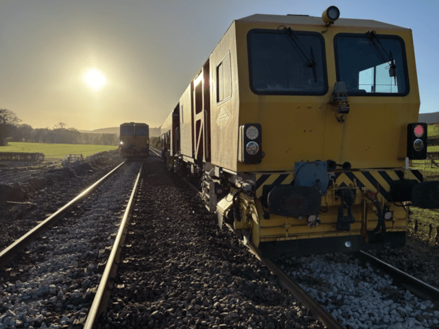 Hereford to Newport line tampers: Hereford to Newport line tampers