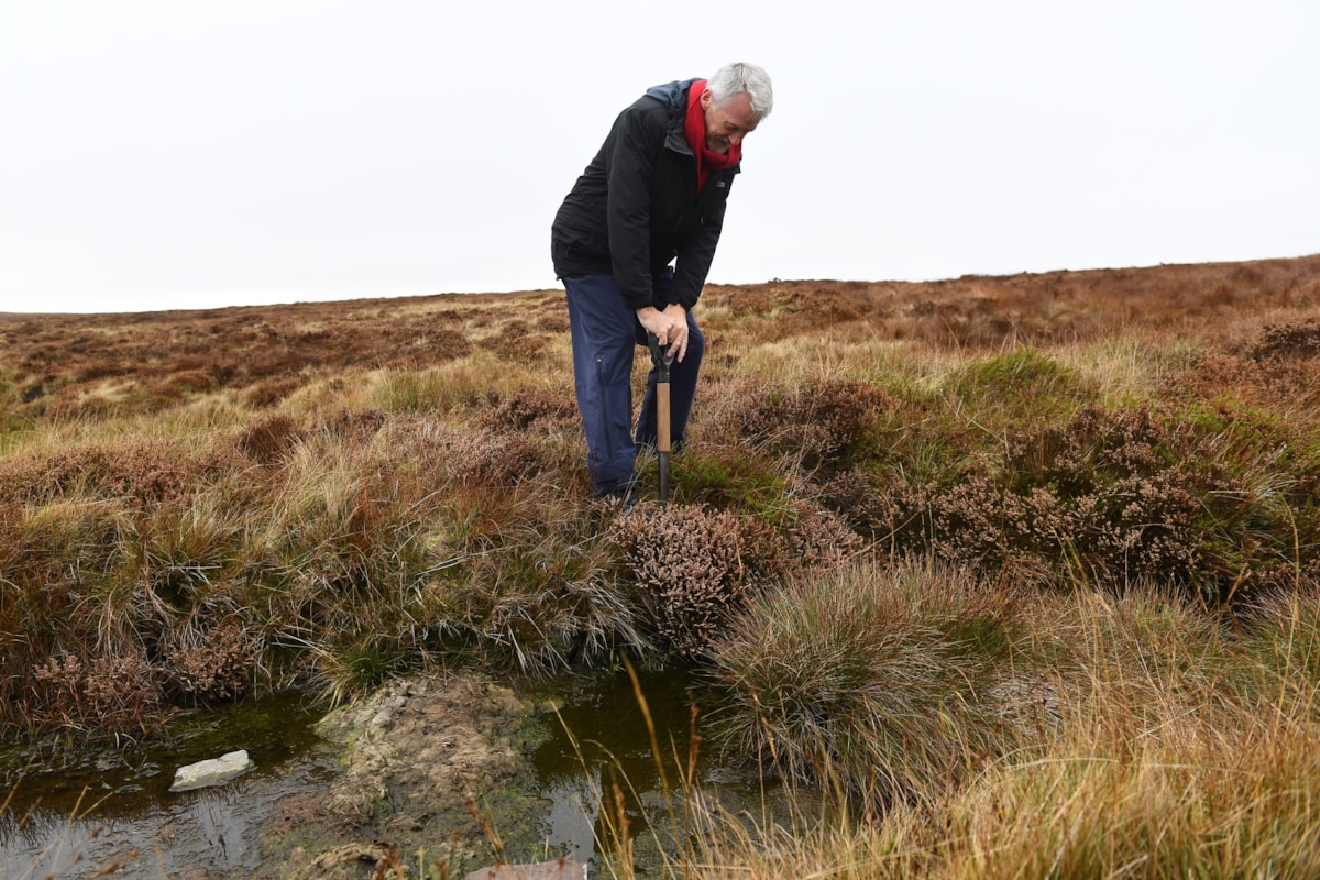 The Deputy First Minister, Huw Irranca-Davies was joined by local grazier, Jeff Gwillim and Richard Ball from Bannau Brycheiniog National Park Authority on his visit to the Black Mountains.-3