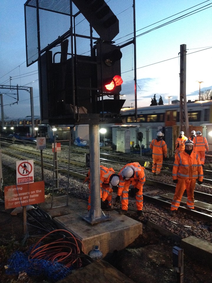 Main line from London Euston to remain open throughout February: Watford area re-signalling programme