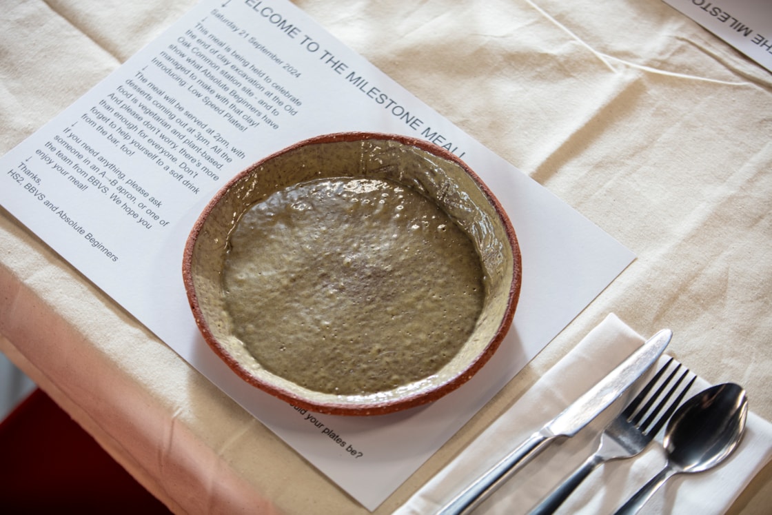 Young Potters create plates from clay excavated at Old Oak Common station - Community Lunch-9