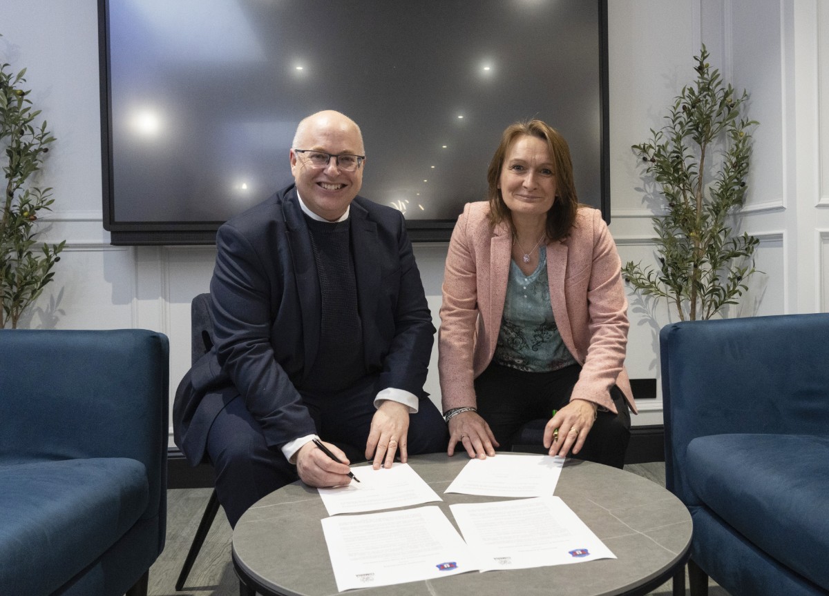 Carlisle United CEO Nigel Clibbens and University of Cumbria Vice Chancellor Professor Julie Mennell sign a Memorandum of Understanding between the two organisations on Saturday 23 March 2024
Picture: Mark Fuller/Carlisle United