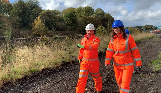 Wendy Chamberlain MP visits Levenmouth Rail Link: 14 Oct Martin McKinlay and Wendy Chamberlain MP