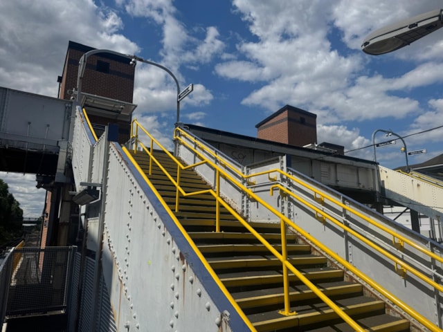 Petts Wood footbridge steps from platform 2-2: Petts Wood footbridge steps from platform 2-2