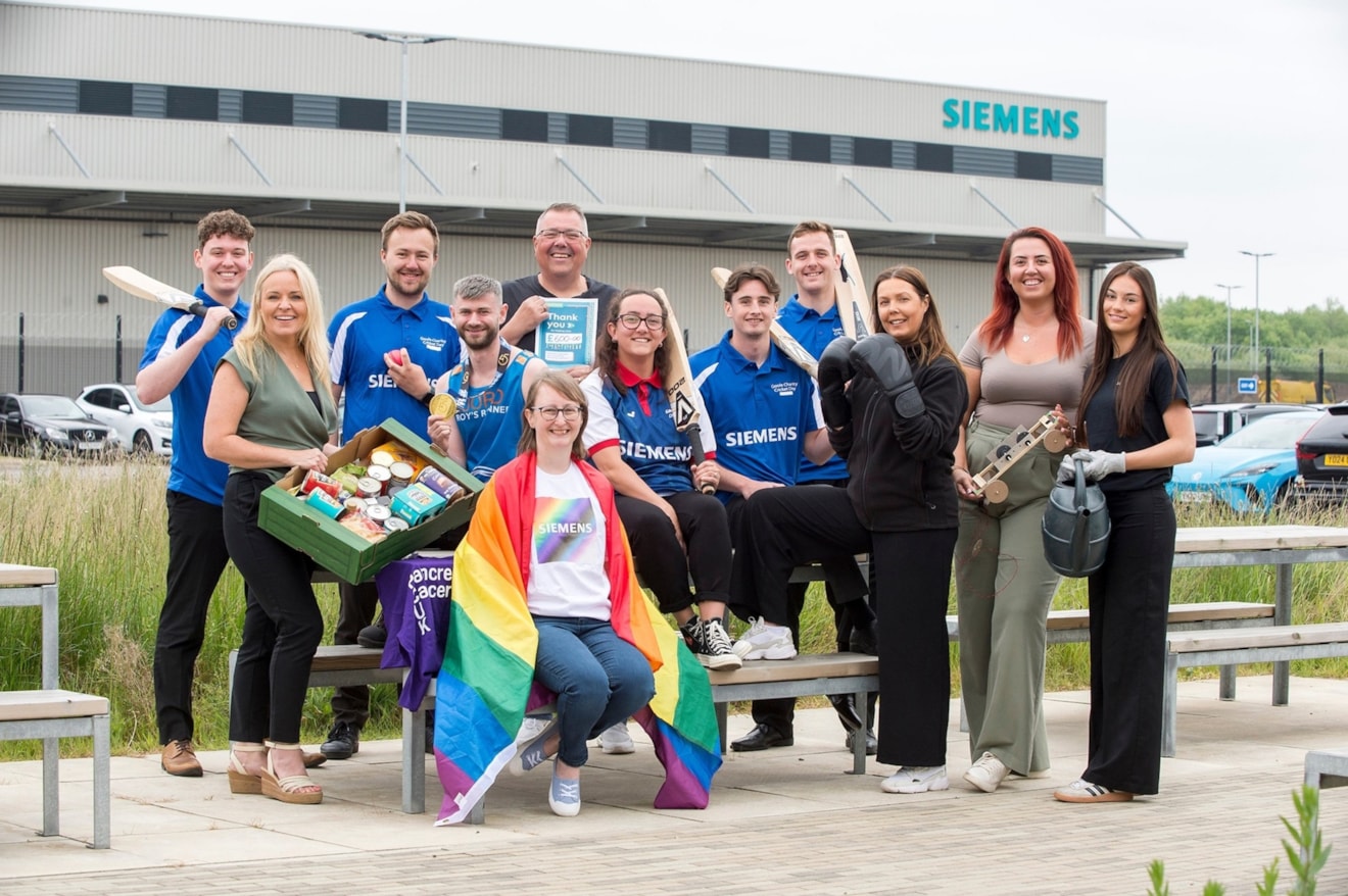 Siemens Mobility Goole volunteers