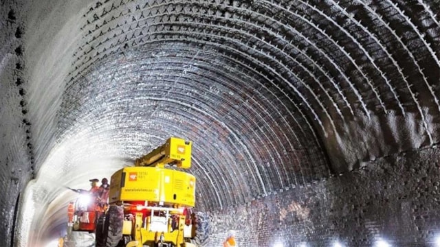 TWO WEEKS TO GO: Passengers asked to plan ahead of major repairs in the Ore tunnel between Hastings and Rye from Saturday 19 October to Sunday 3 November 2024: Generic tunnel