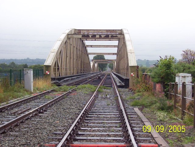Major work to strengthen Hawarden railway bridge starts: Hawarden railway bridge