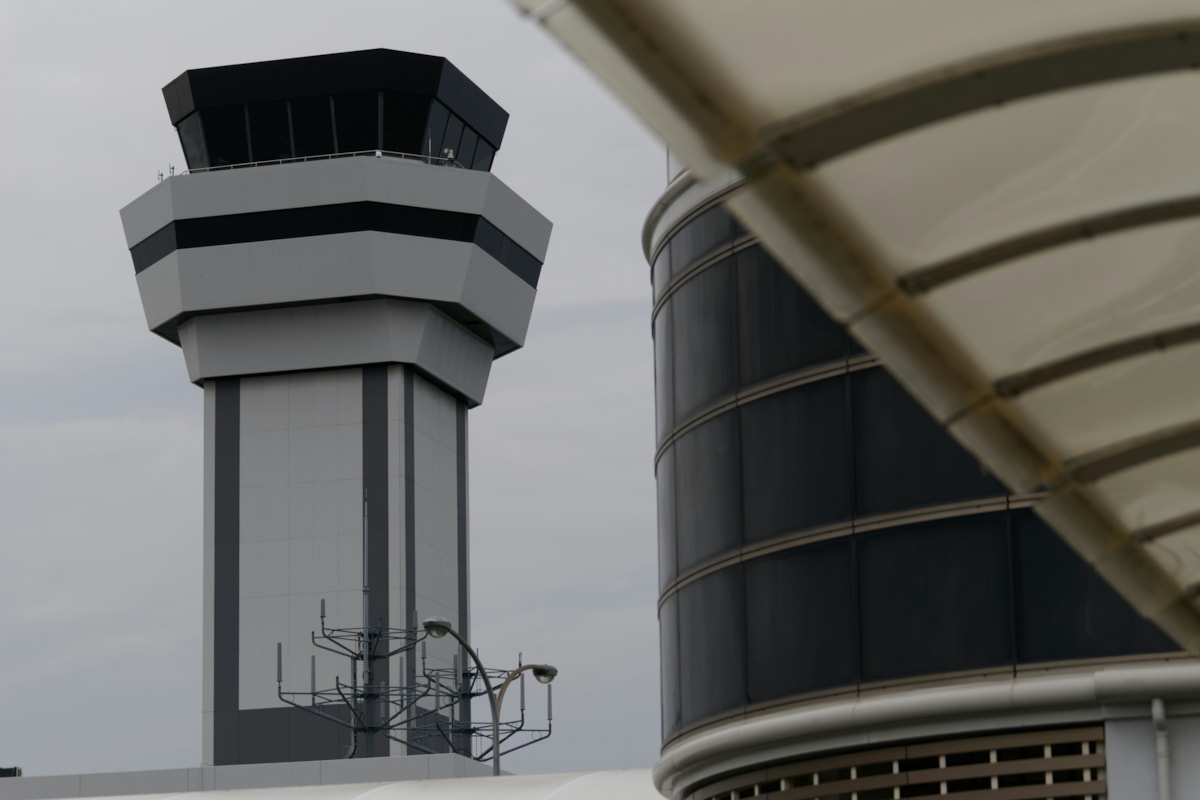 Air traffic control tower