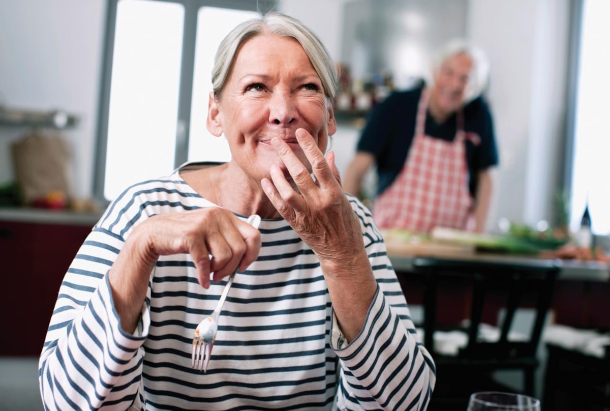 Older woman eating rgb