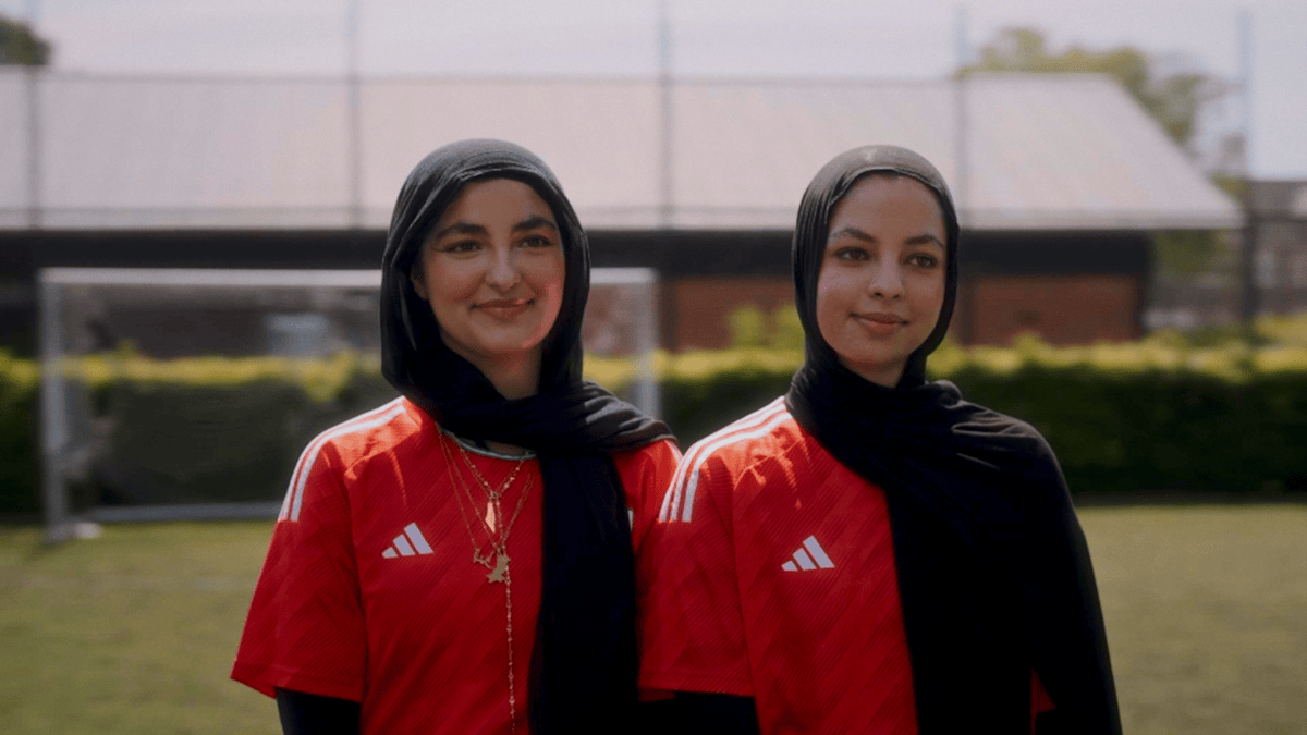 Rosheen and Eleeza Khan