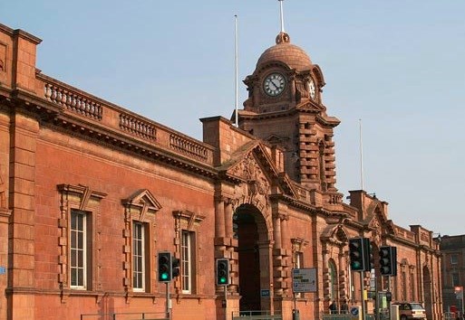 Finishing touches applied at Nottingham station: The finishing touches will be applied at Nottingham station