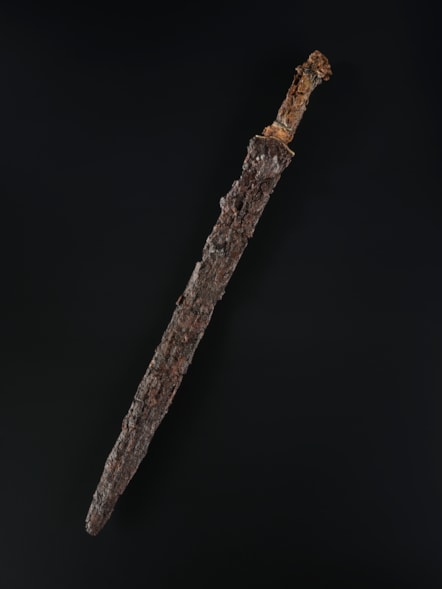 Marshill sword. Photo © Neil Hanna