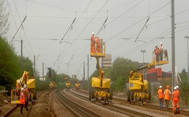 East Coast Mainline Engineering Works: Network Rail’s major projects and maintenance teams renew the overhead lines between Kings Cross and Hitchin on the East Coast Main Line