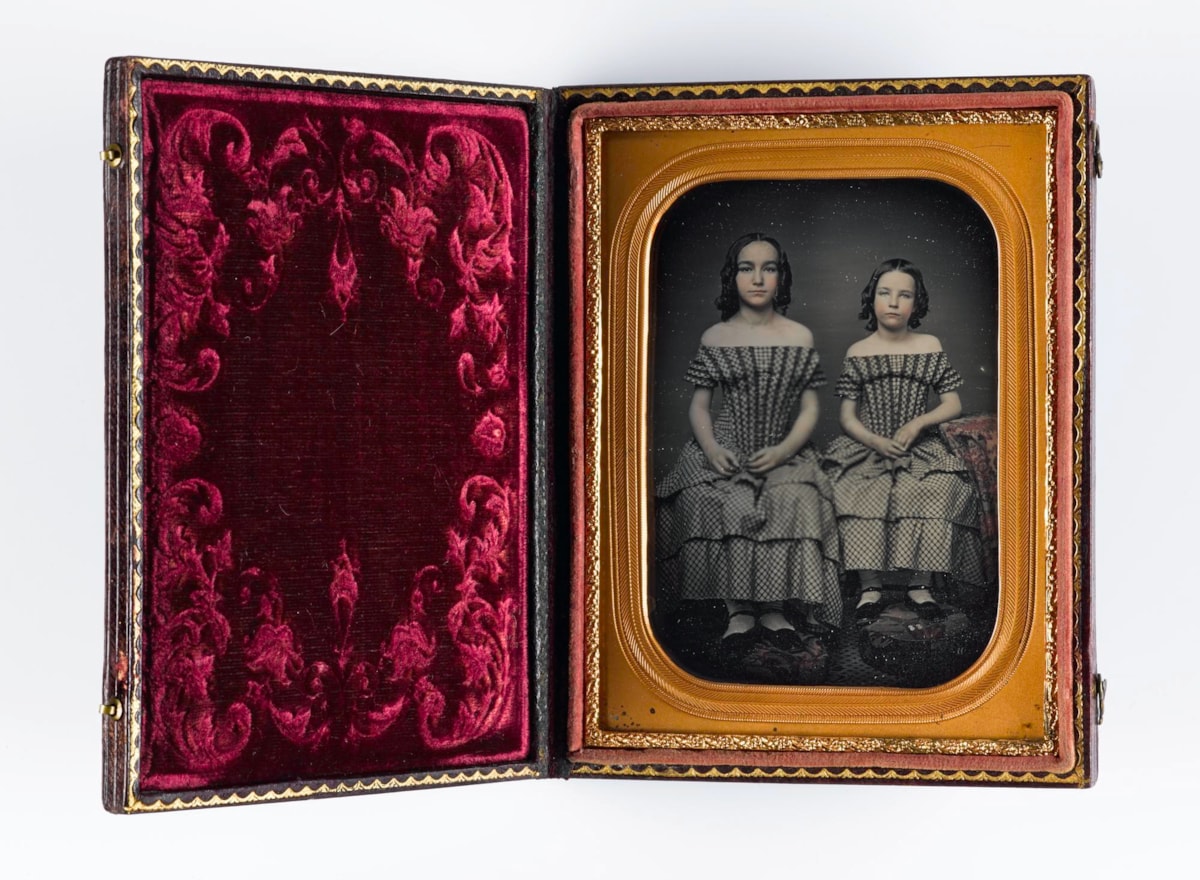 daguerreotype, depicting two girls (probably sisters) by an unknown photographer, 1840s - 1850s