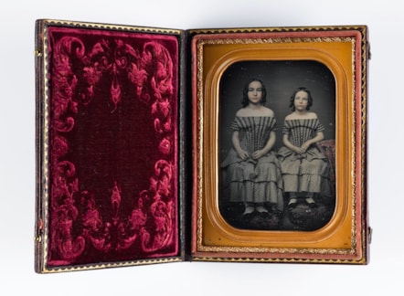 daguerreotype, depicting two girls (probably sisters) by an unknown photographer, 1840s - 1850s