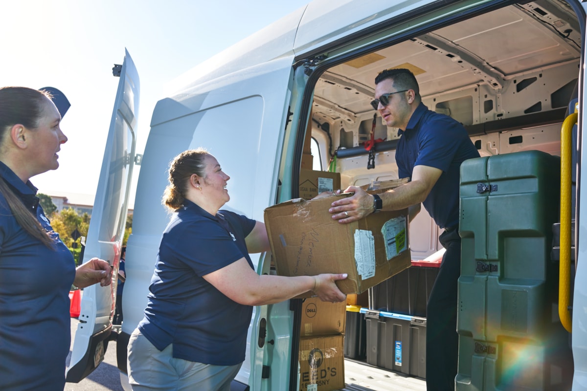 CAT Team - Florida - loading boxes - USAA2