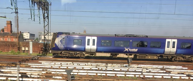 Scotland’s Railway gets ready for summer heat: White rails Glasgow Central