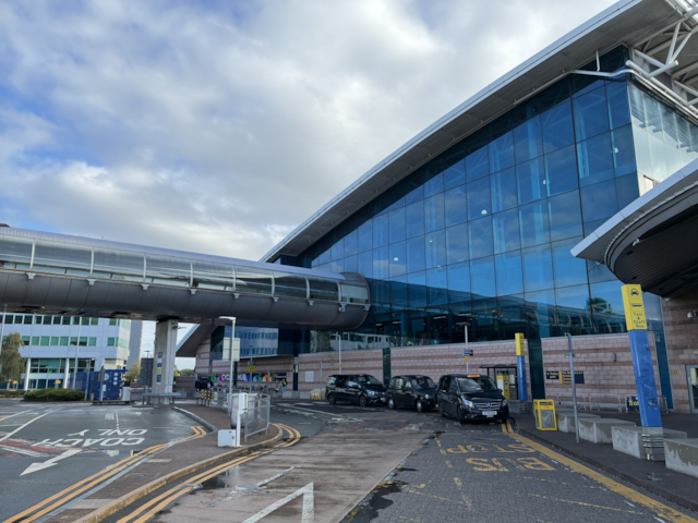 Manchester Airport Station and customer walkway