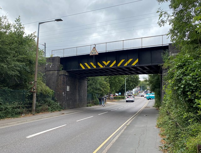 Network Rail begins vital improvement work at Cuffley railway bridge